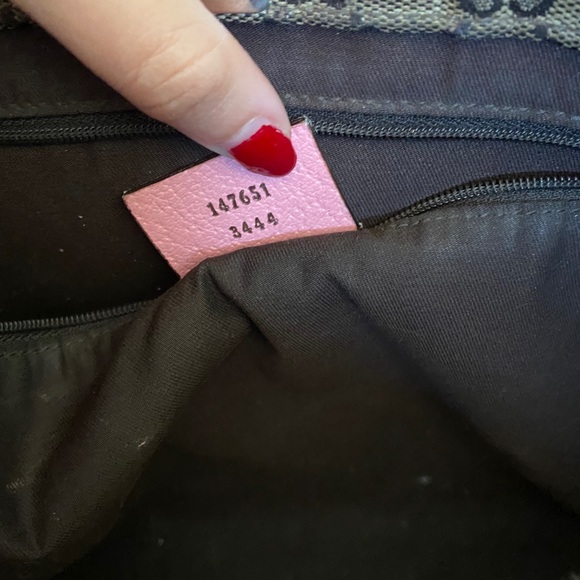 Gucci Hawaii exclusive tote handbag - Picture 3 of 14